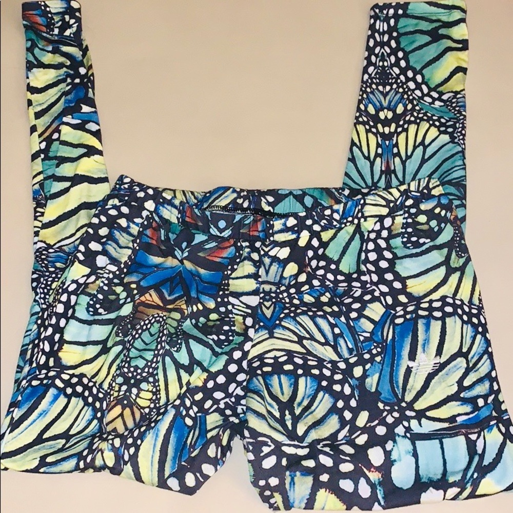 🚨SOLD 🚨Ladies Adidas active wear pants